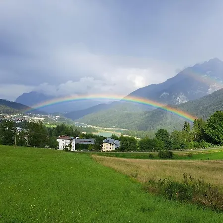 Piccola Mansarda Nelle Dolomiti 아파트 *